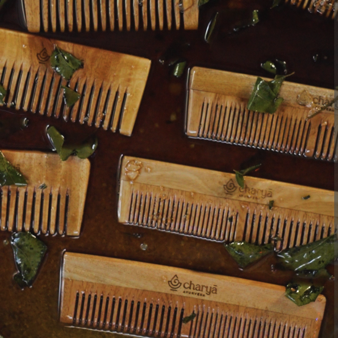 Charya Oil Treated Neem Comb – Dual Tooth