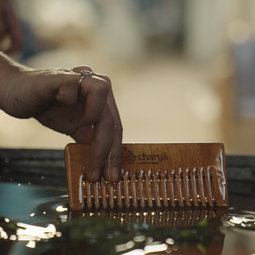 Charya Oil Treated Neem Comb – Detangler